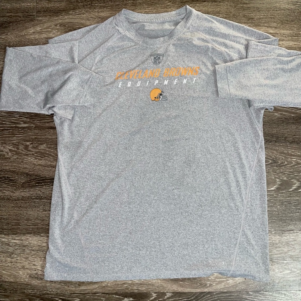 Men’s long sleeve